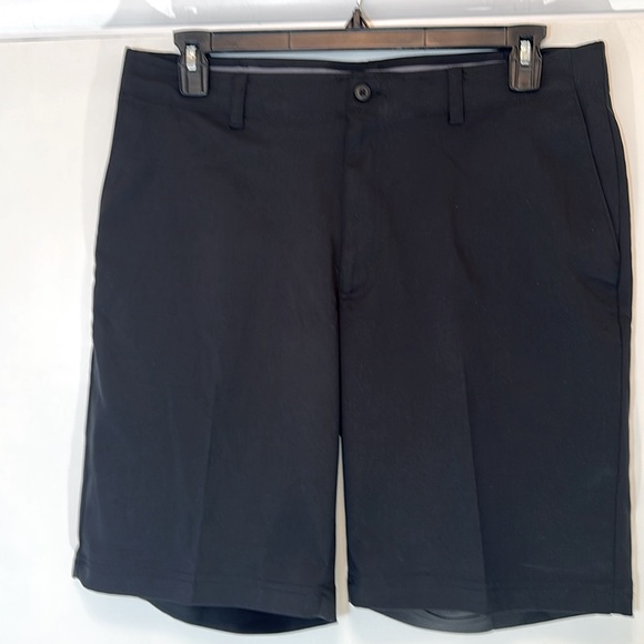 PGA TOUR Flat Front Golf Short 36 waist - Picture 5 of 6